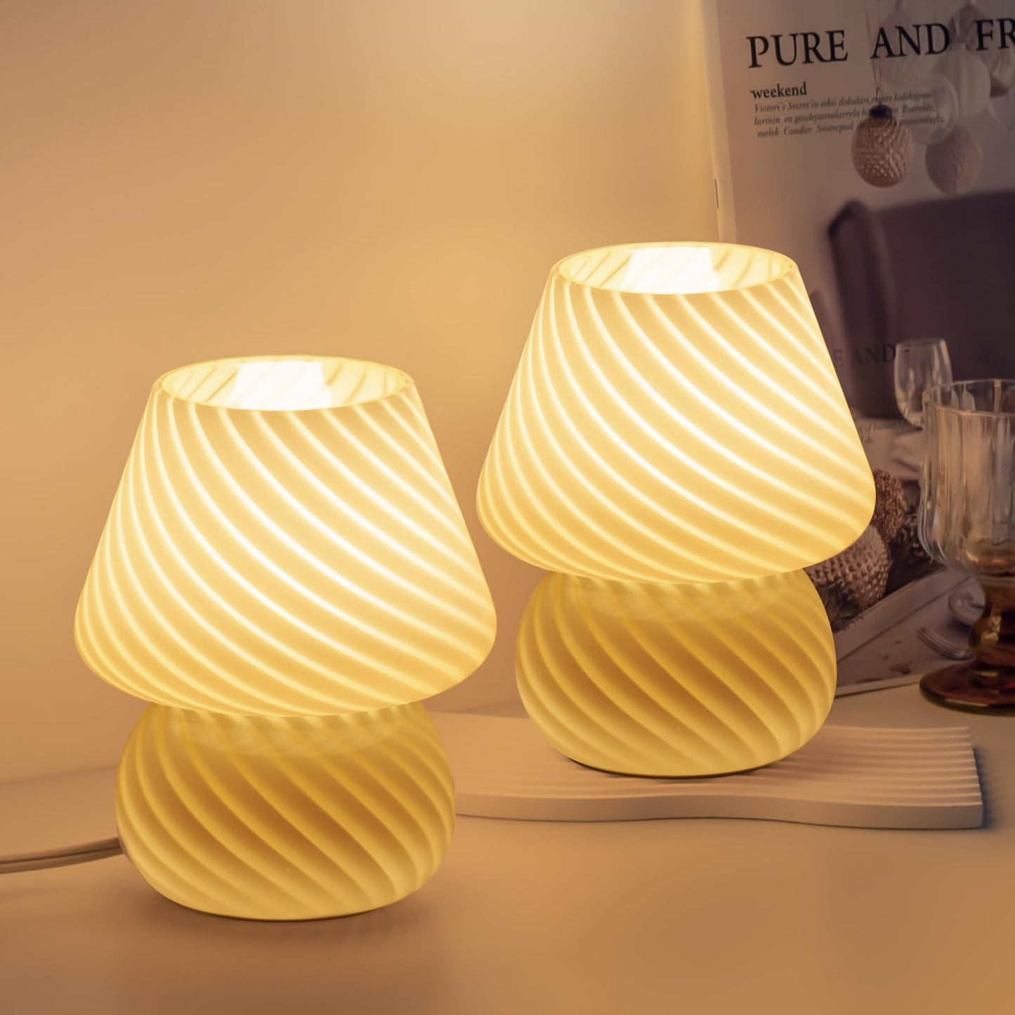 ONEWISH Elegant Striped Mushroom Lamp